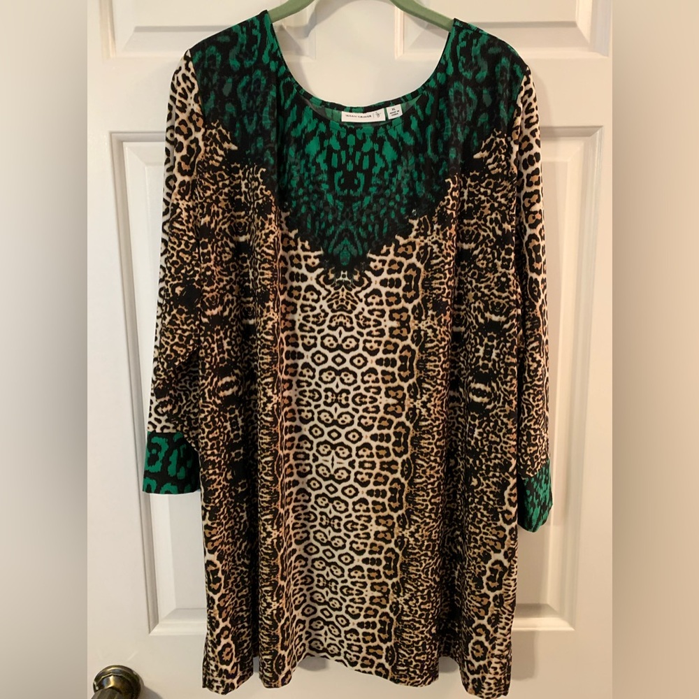 Susan Graver animal print and green tunic with 3/4 length sleeves
